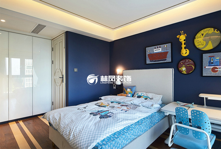 兒童房無把手設計衣柜裝修效果圖